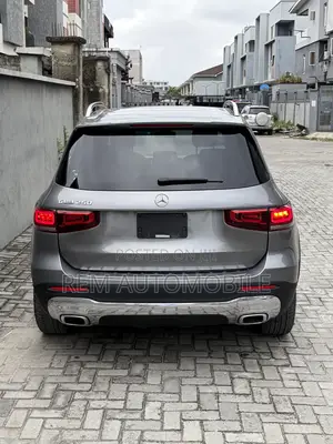 Mercedes-Benz GLB-Class 2022