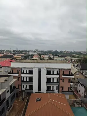 Furnished 3bdrm Block of Flats in Mende-Maryland for sale