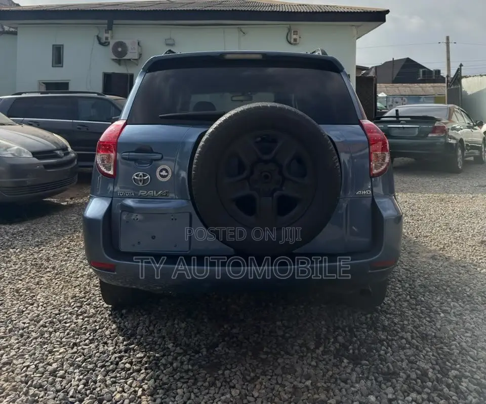 Toyota RAV4 2008 Blue