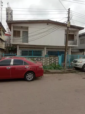 3bdrm Duplex in Off Anifowoshe, Adeniyi Jones for sale