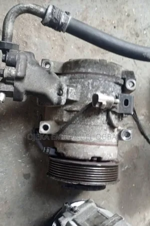 Manuel Compressor for Toyota Fortuner 2008 2010 Model