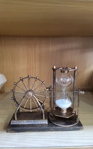 Vintage London Eye Ferris Wheel Hourglass Desk Ornament