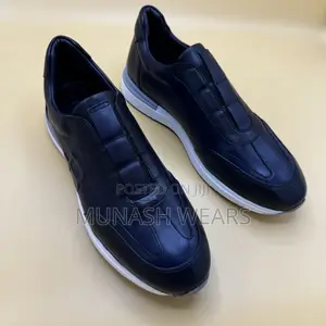 Italian Sneakers 40-46 Available