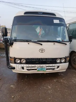 Coaster Bus / Hiace Bus Rent