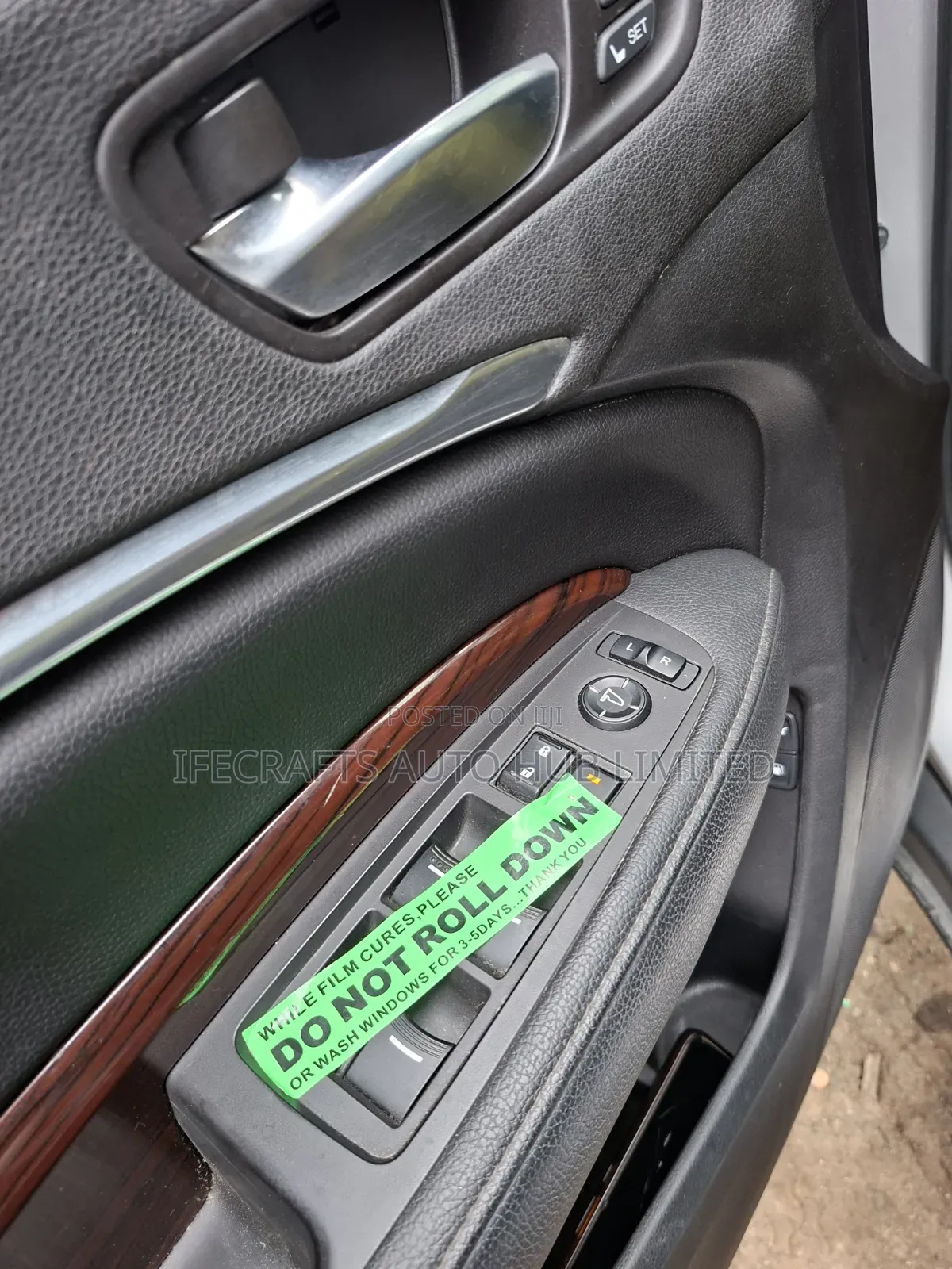 Ceramic Tint/ Tinted Glass Service