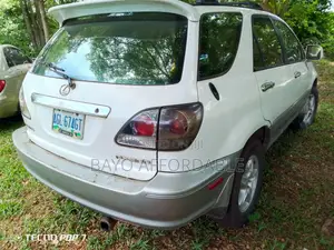 Lexus RX 300 2001 White
