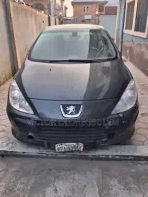 Peugeot 307 CC 1.6 2010 Green