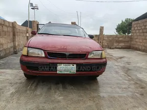 Toyota Carina E 1998 Red