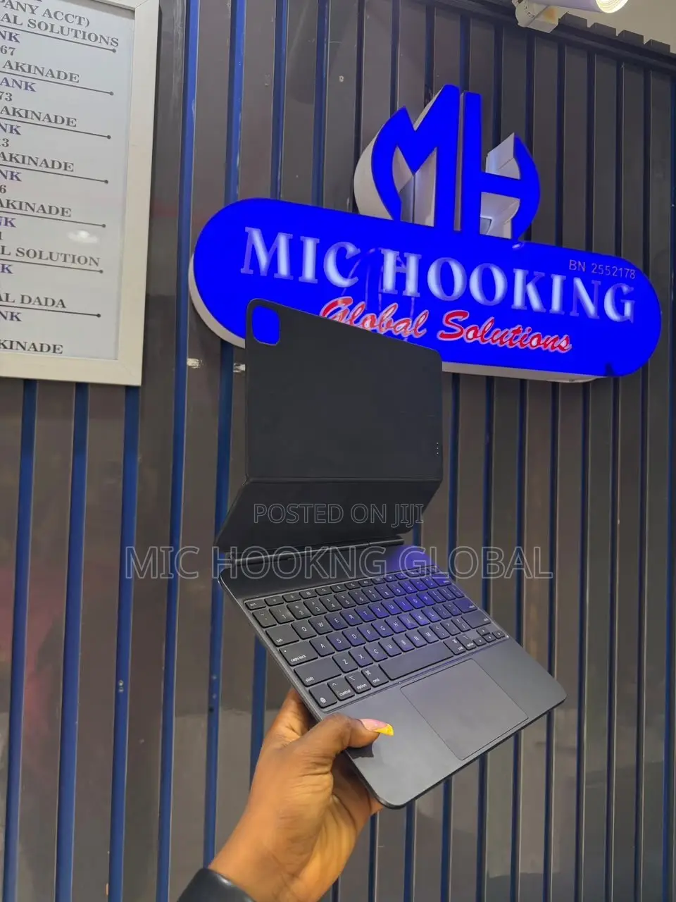 Apple iPad Pro 13 (2024) 4 GB Gray