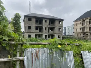 12bdrm House in Gloryland Estate Ago for sale