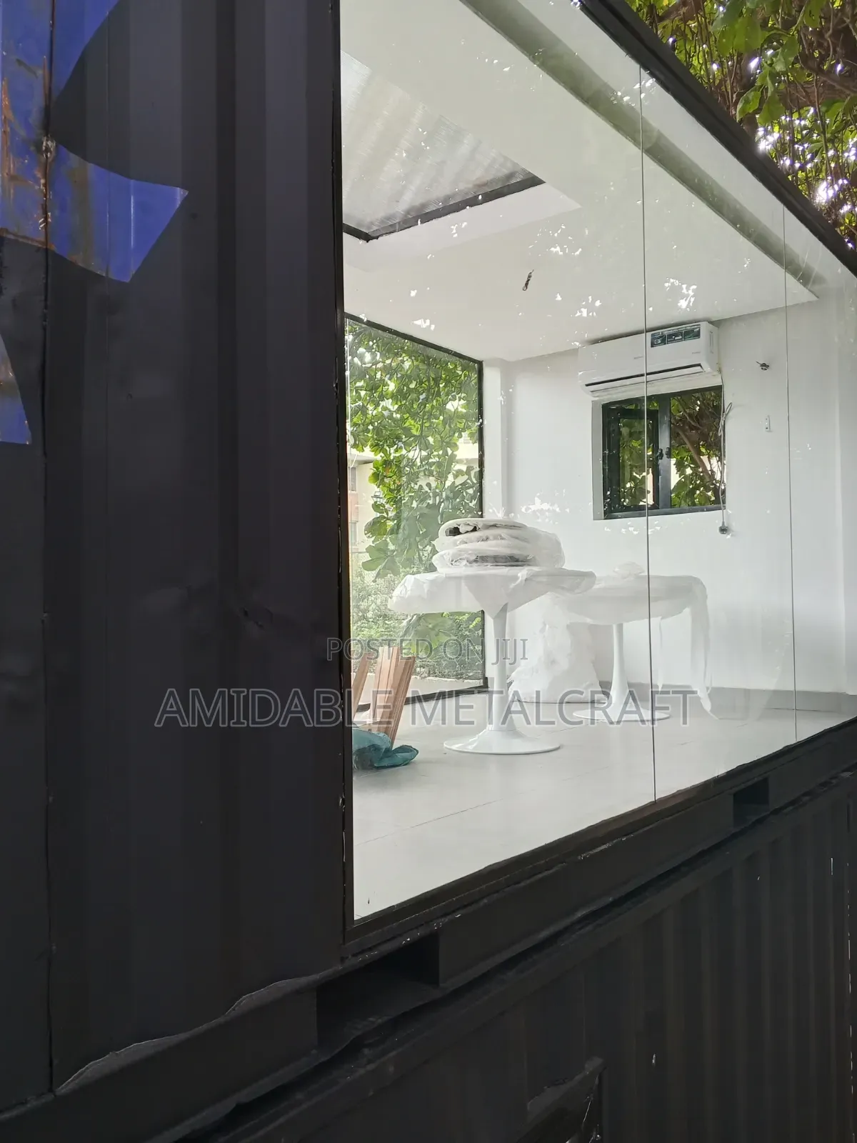 Welder Container Cabin