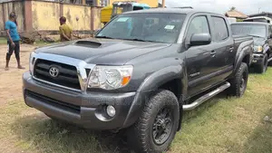 Toyota Tacoma Double Cab V6 Automatic 2011 Gray