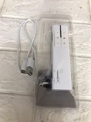 Norwii N99 Wireless Presenter With Air Mouse, Rechargeable