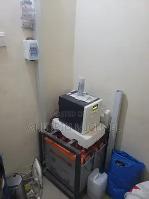 1.7kvA Afriipower Inverter