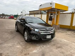 Toyota Venza 2011 Black