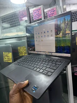 Laptop Dell Latitude 7420 16GB Intel Core i5 SSD 256GB