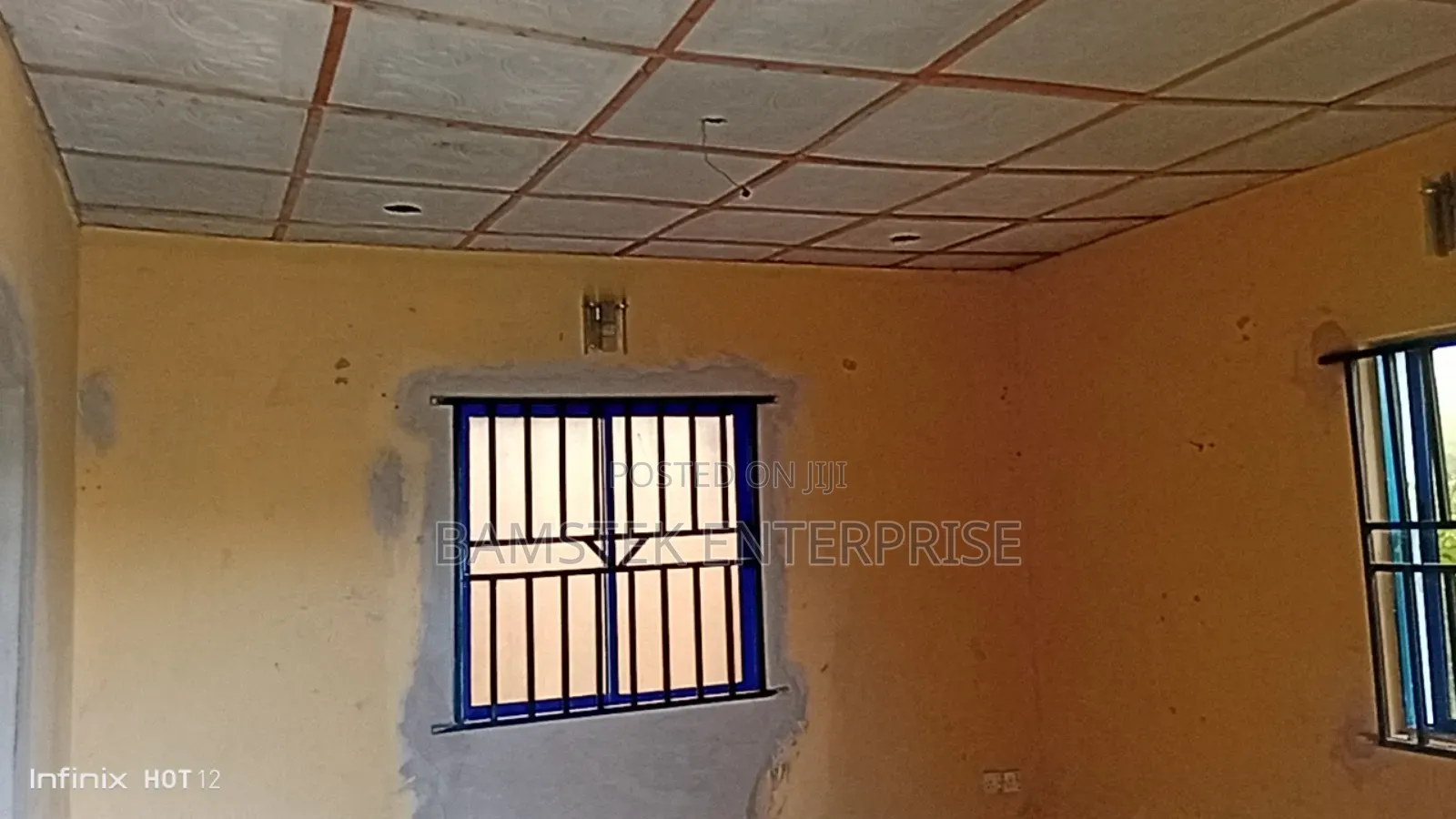 Mini Flat in Ifo for sale