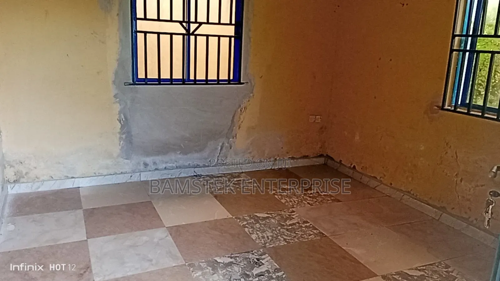 Mini Flat in Ifo for sale