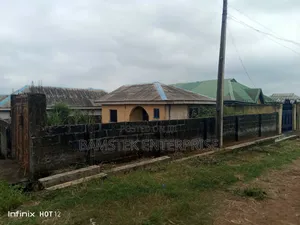Mini Flat in Ifo for sale
