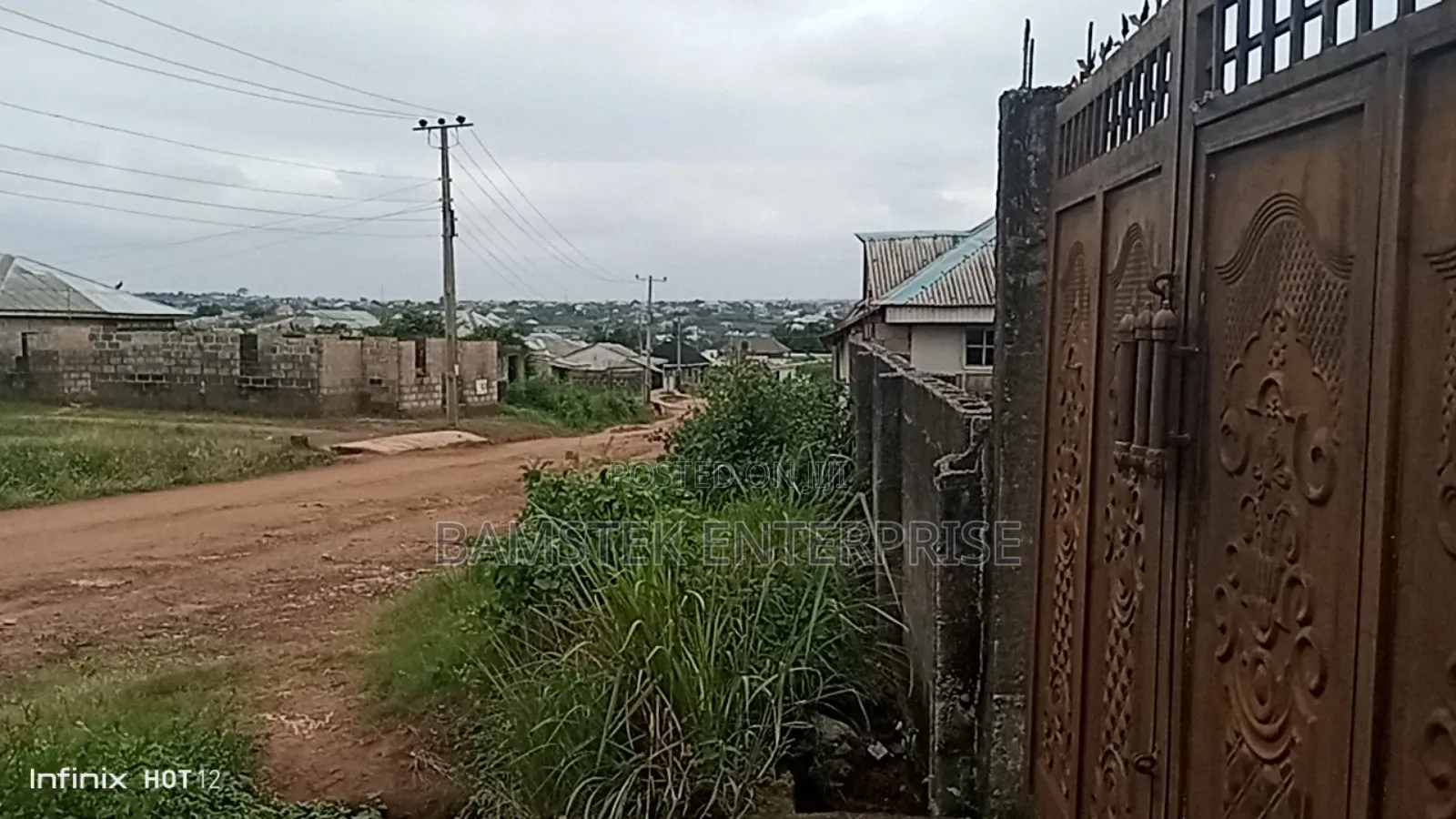 Mini Flat in Ifo for sale