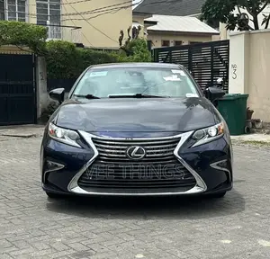 Lexus ES 2017 Blue