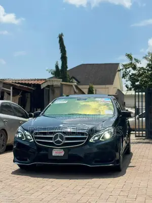 Mercedes-Benz E350 Base 4Matic Sedan AWD (3.5L 6cyl 7A) 2013 Black