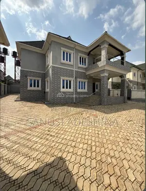 5bdrm Duplex in Life Camp,Fct Abuja for sale