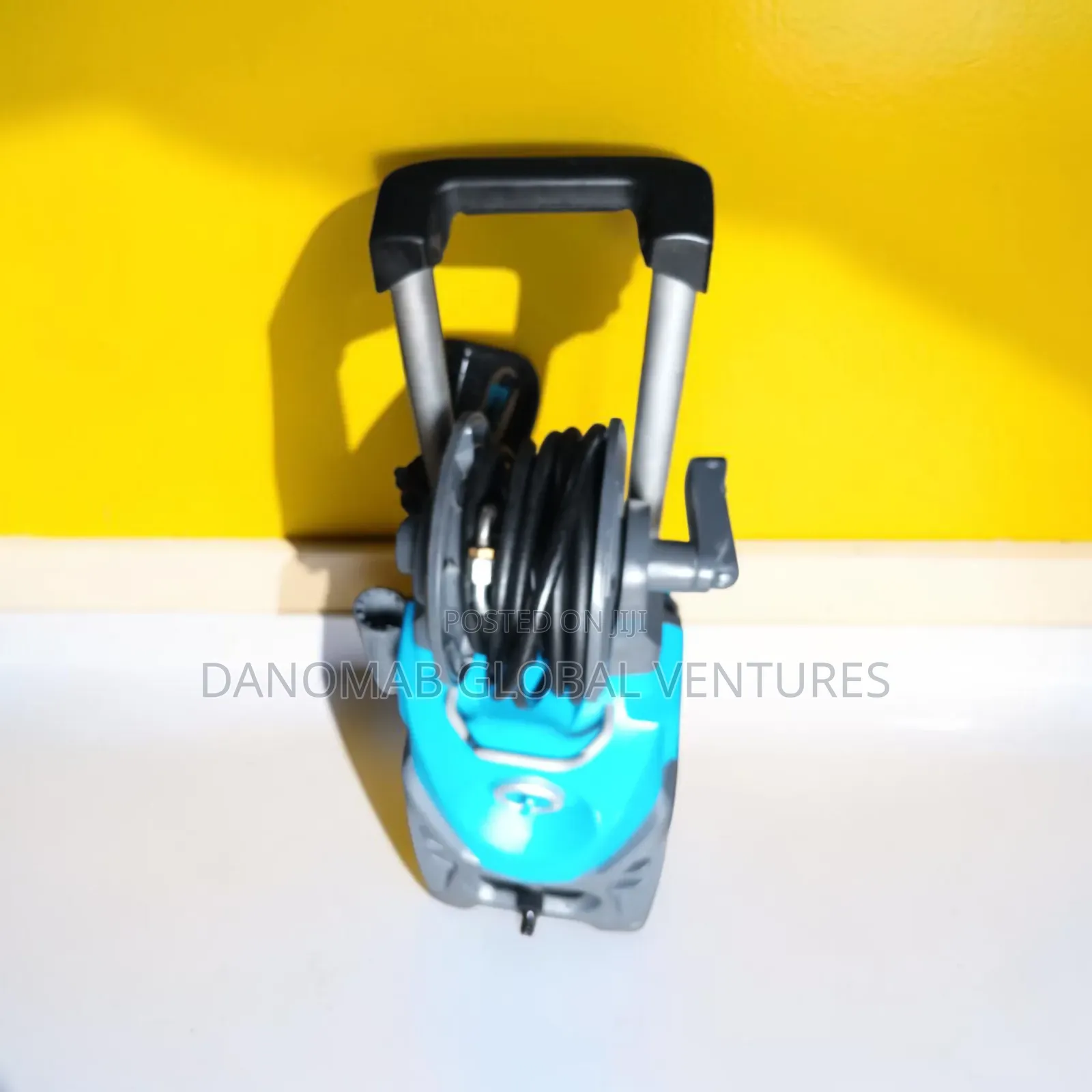 Dutch Gamma Superior High Pressure Washer With Onboard Soap Container