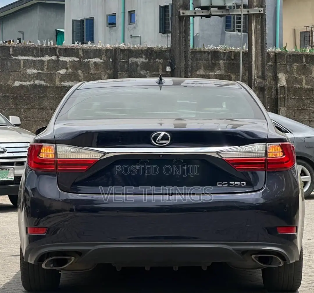 Lexus ES 2017 Blue