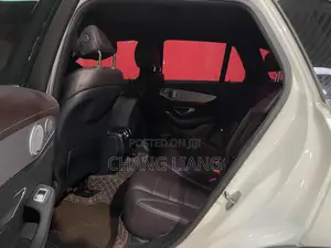 Mercedes-Benz GLC-Class 2017 White