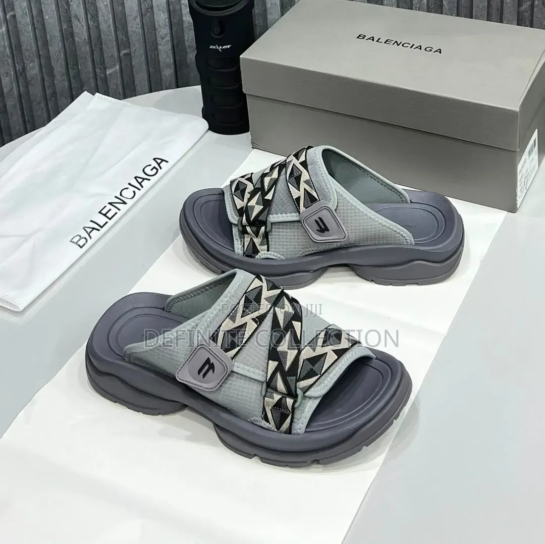 BALENCIAGA Top Quality Slides