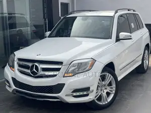 Mercedes-Benz GLK-Class Base GLK 350 4dr AWD 4MATIC (3.5L 6cyl 7A) 2015 White
