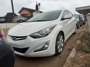 Hyundai Elantra 2016 White