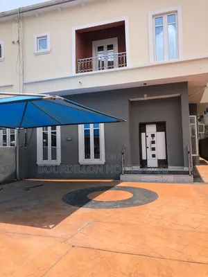 4bdrm Duplex in County Lekki Lagos for rent