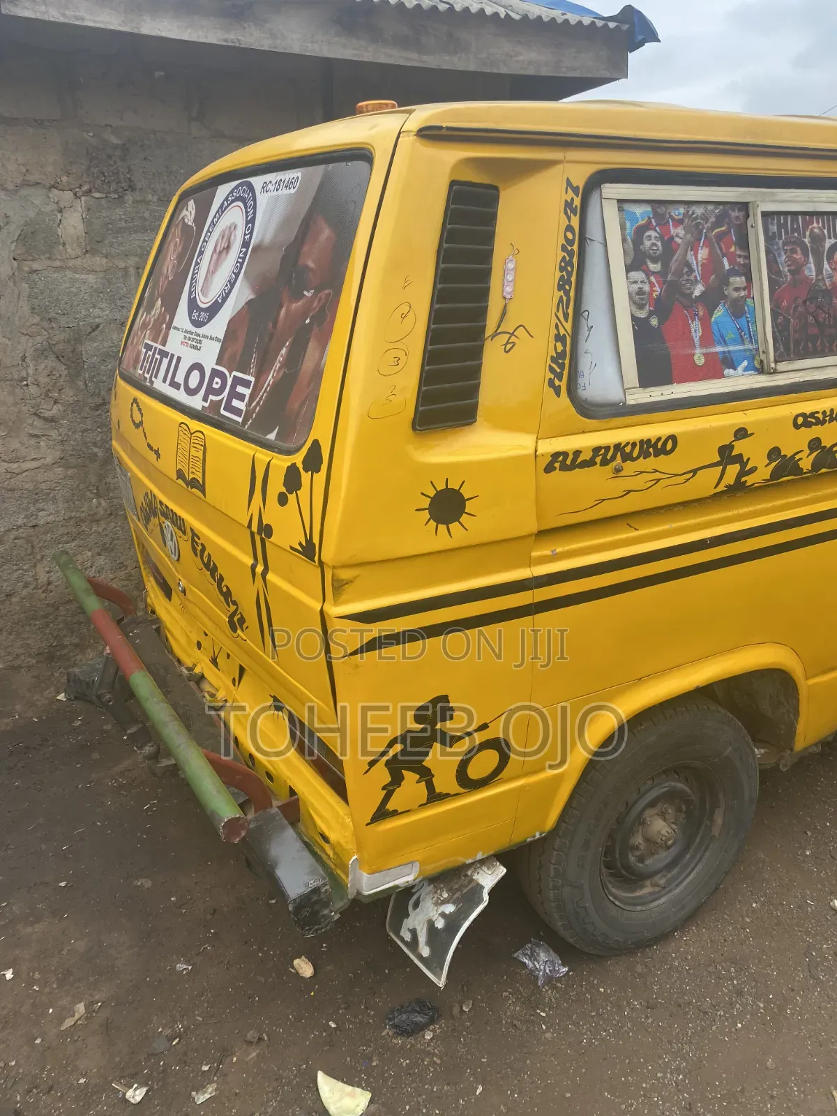 Volkswagen Transporter 1995 Yellow
