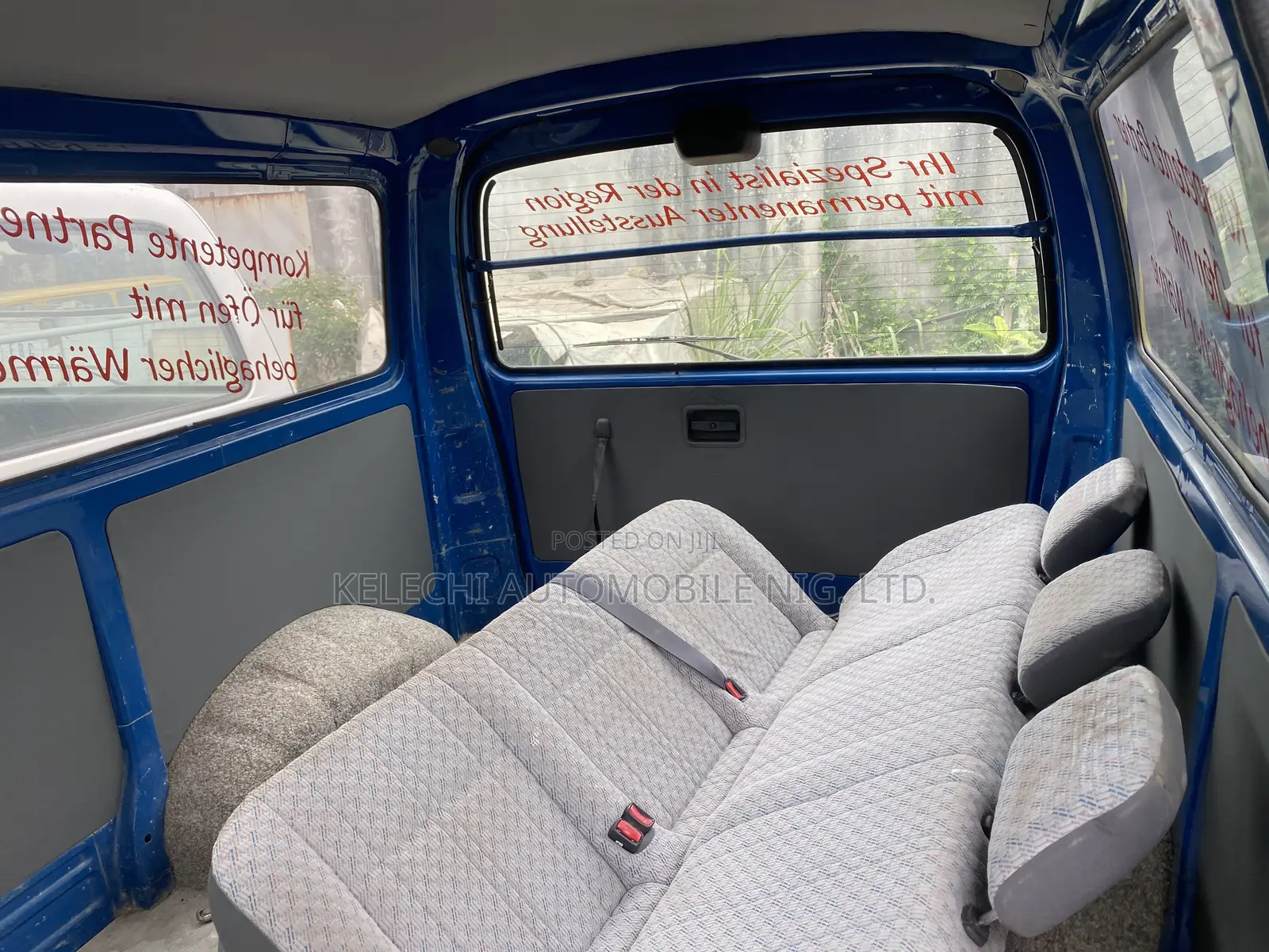 Toyota HiAce 2006 Blue