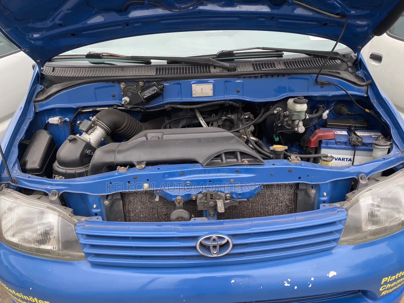 Toyota HiAce 2006 Blue
