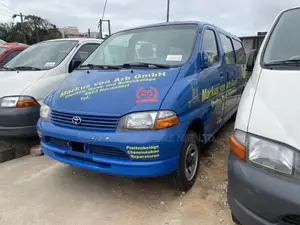 Toyota HiAce 2006 Blue