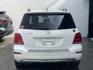 Mercedes-Benz GLK-Class Base GLK 350 4dr AWD 4MATIC (3.5L 6cyl 7A) 2015 White