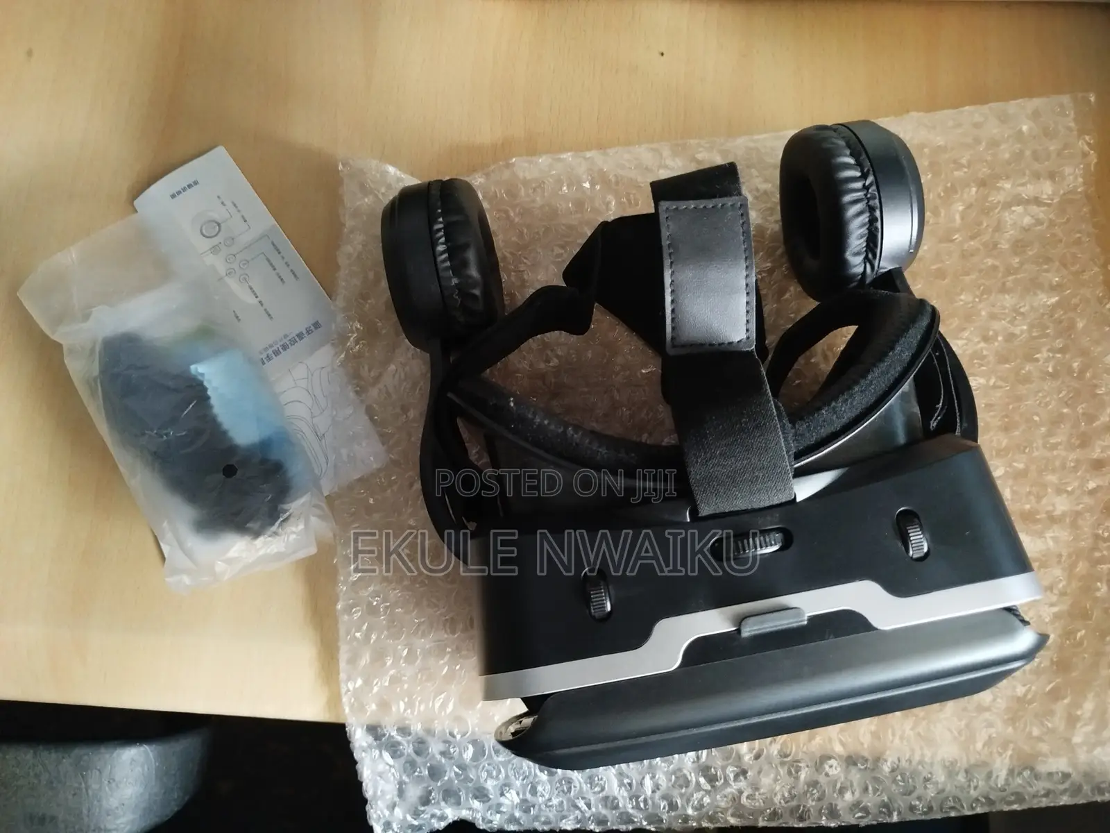 Virtual Reality Glasses