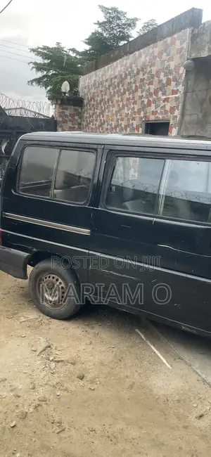 Volkswagen Transporter 2004 Black