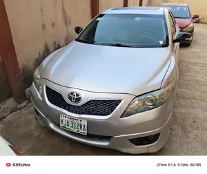Toyota Camry 2010 Silver