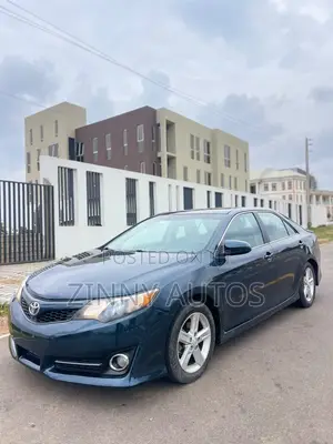 Toyota Camry 2014 Blue