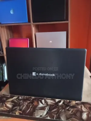 Laptop Toshiba Dynabook A40-J 4GB Intel Core i3 SSD 128GB