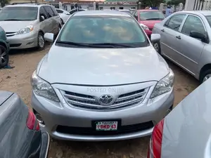 Toyota Corolla 2013 Silver