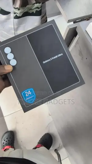 New Samsung Galaxy Z Fold8 Ultra 256 GB
