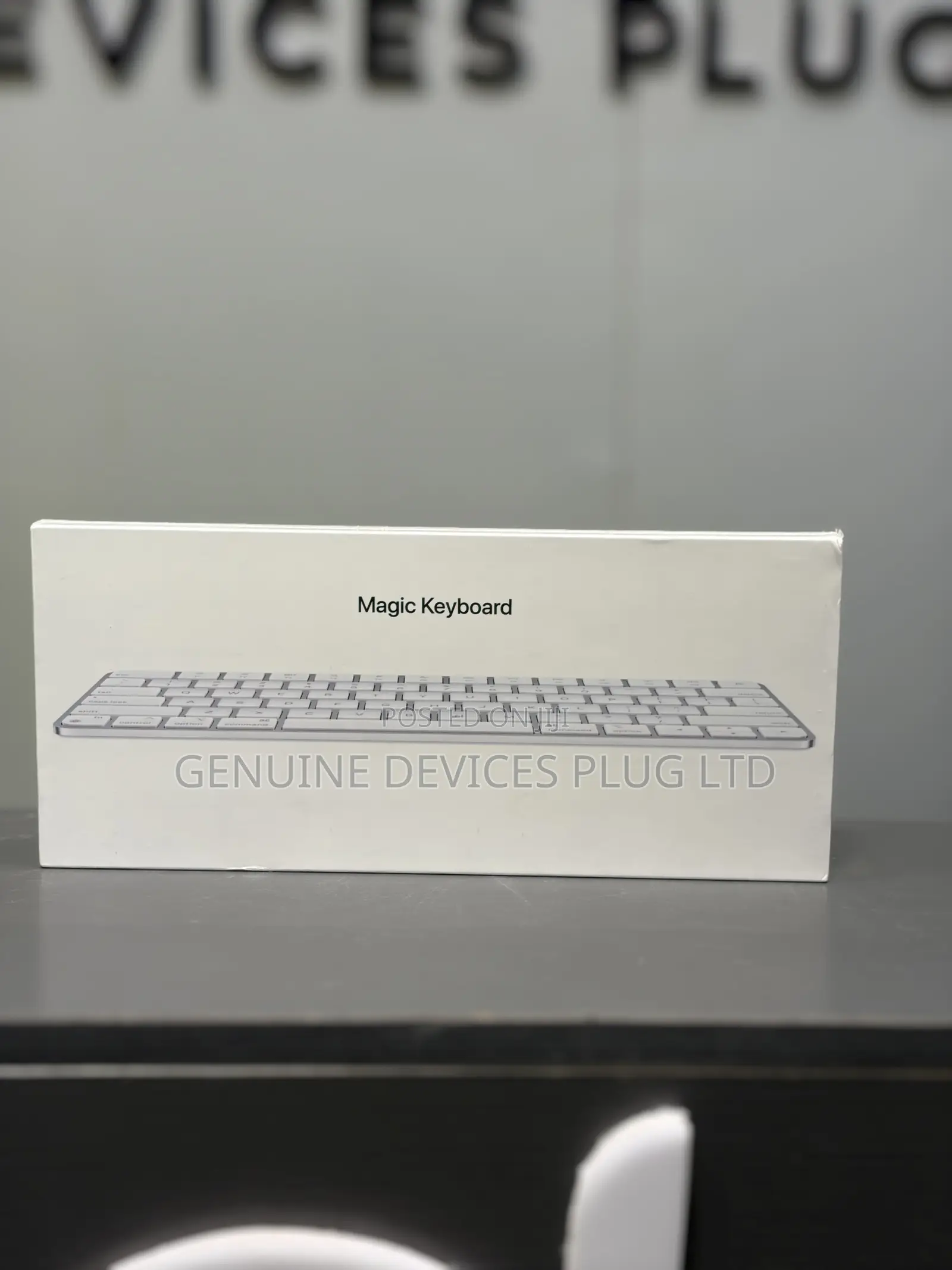 Apple Magic Keyboard - US English ​ , Bluetooth