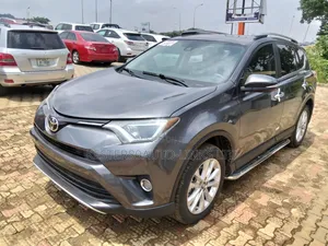 Toyota RAV4 2018 Gray