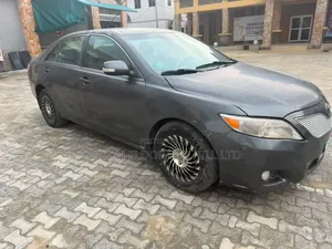 Toyota Camry 2011 Gray