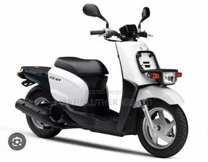 Yamaha Gear 2010 White